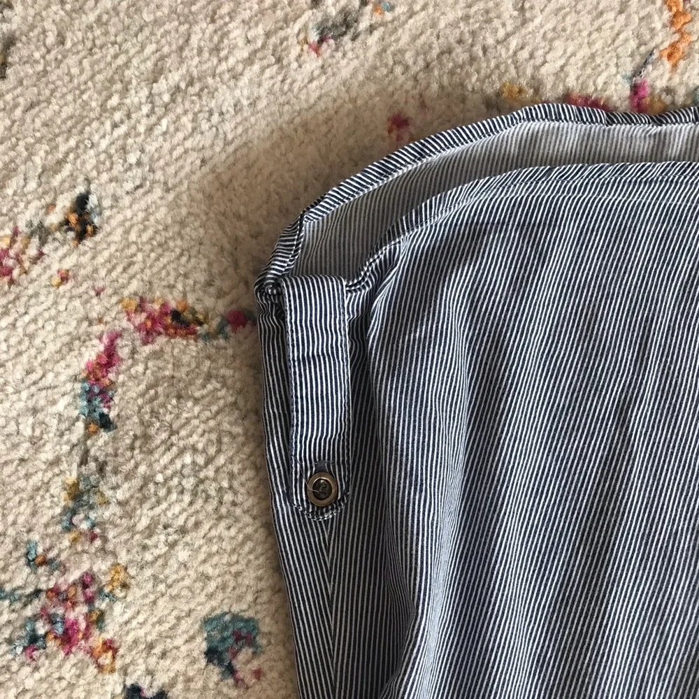 🥳 2 for $6 🥳 Kismet shirt XS (S) cotton blue stripes 3/4 sleeves w roll tab - Picture 6 of 12